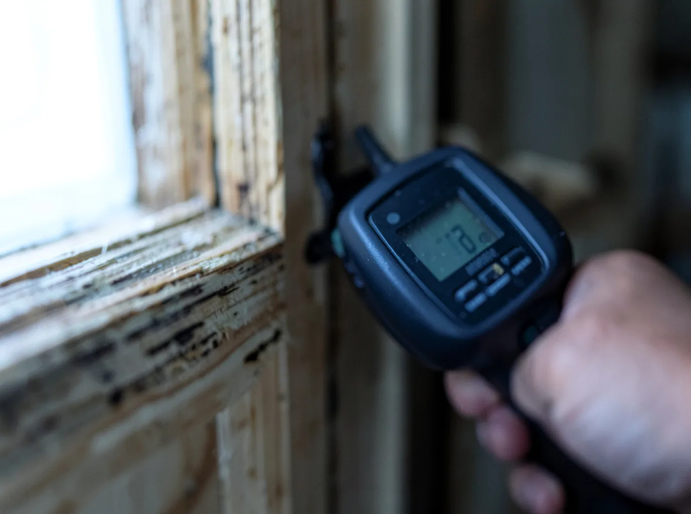 Ceiling Water Damage Repair in Beachwood, OH